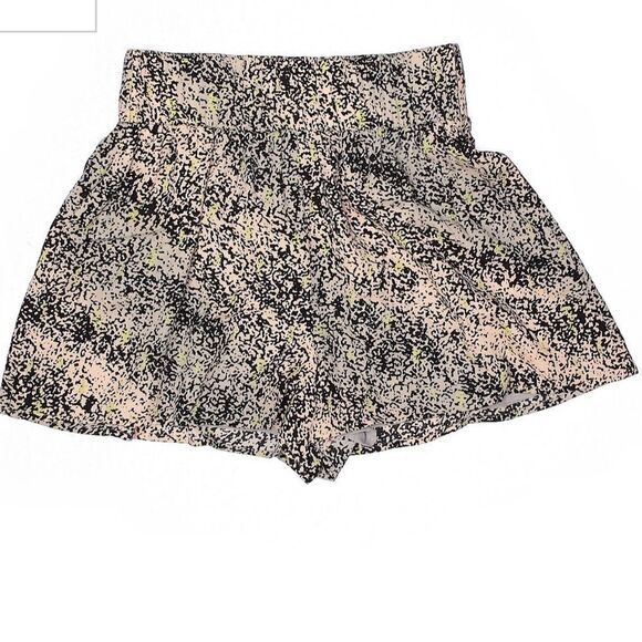 BCBG silk colorful pattern shorts - Picture 2 of 5